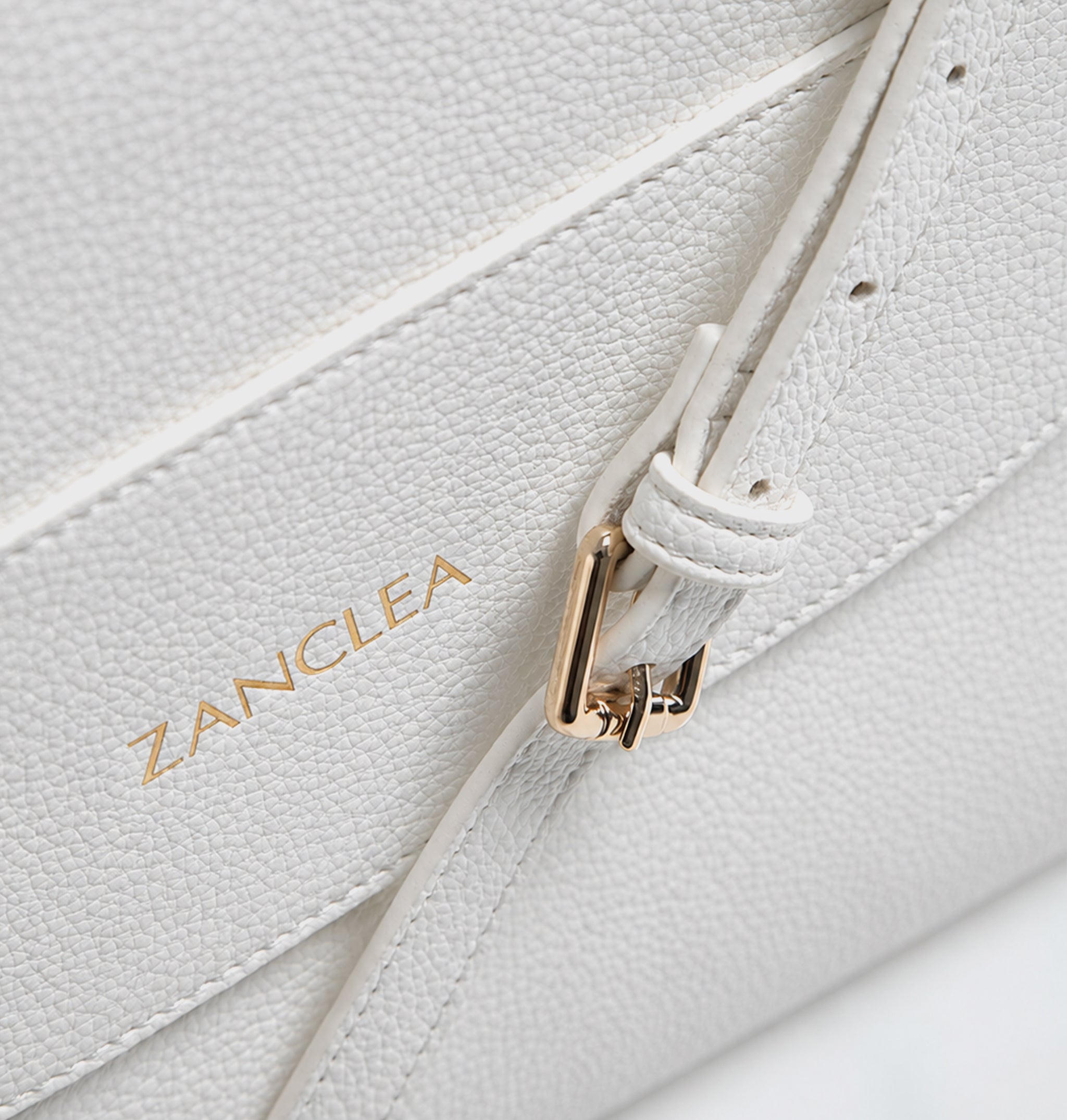 Laptop bag White